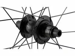 ZIPP Set De Roues En Carbone 303 Firecrest® Tubeless Disc Center Lock 11 ZIPP Set De Roues En Carbone 303 Firecrest® Tubeless Disc Center Lock -Roues 28" Soldes 340769