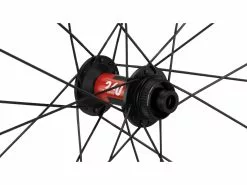 BEAST Components Set De Roues En Carbone GR40 Disc Center Lock 28" 8 BEAST Components Set De Roues En Carbone GR40 Disc Center Lock 28" -Roues 28" Soldes 379531