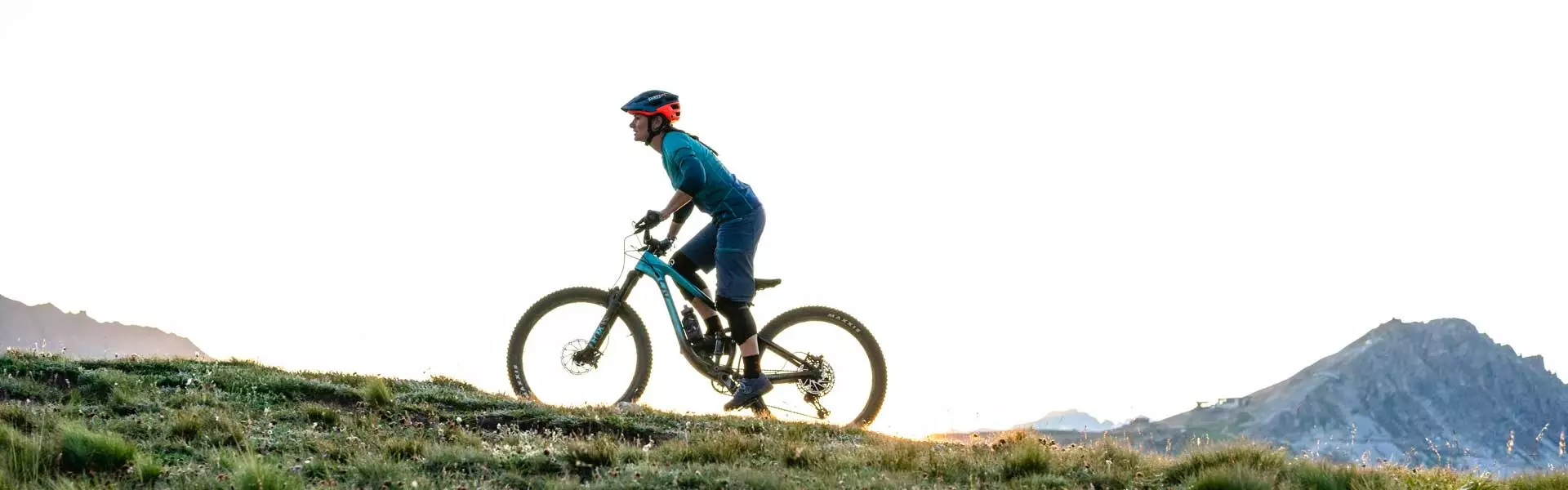 Roues 28" Soldes -Roues 28" Soldes Banner Lucy